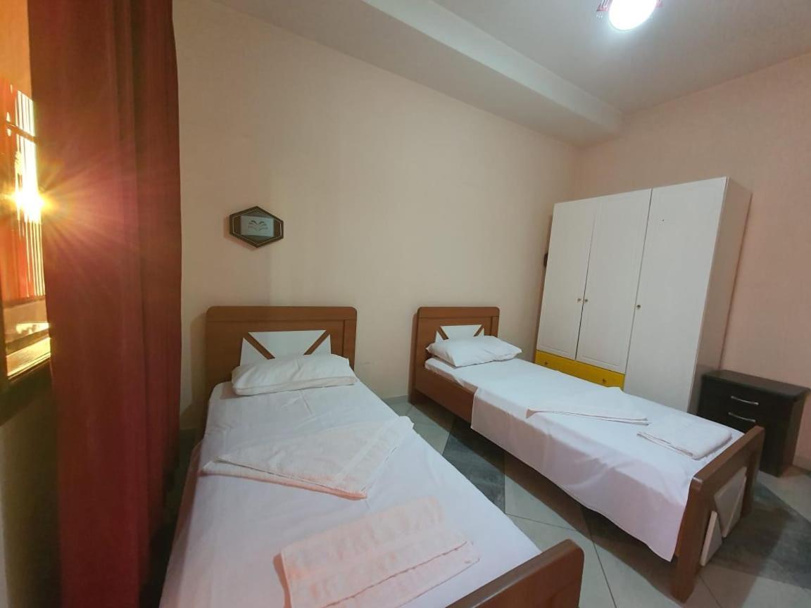 Hotel W Bush Square Fushe-Kruje 外观 照片